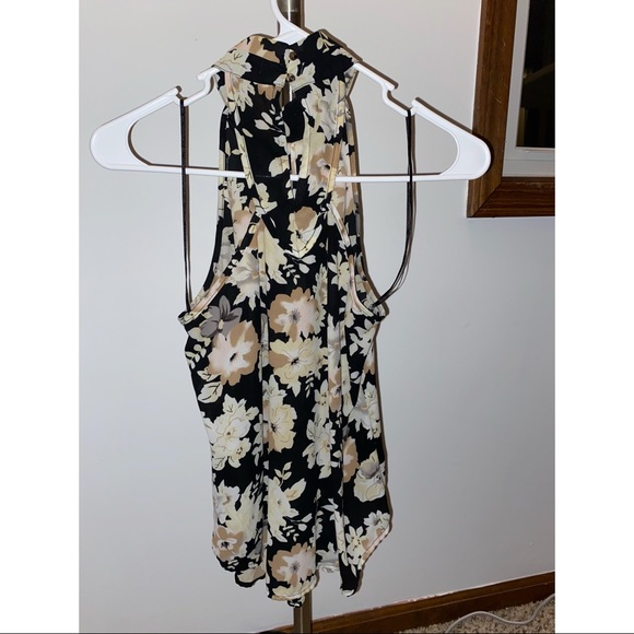 Floral Blouse - Picture 2 of 2